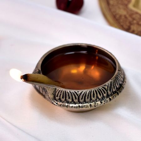 Vintage Golden Brass Lamp Diya for Diwali Decoration